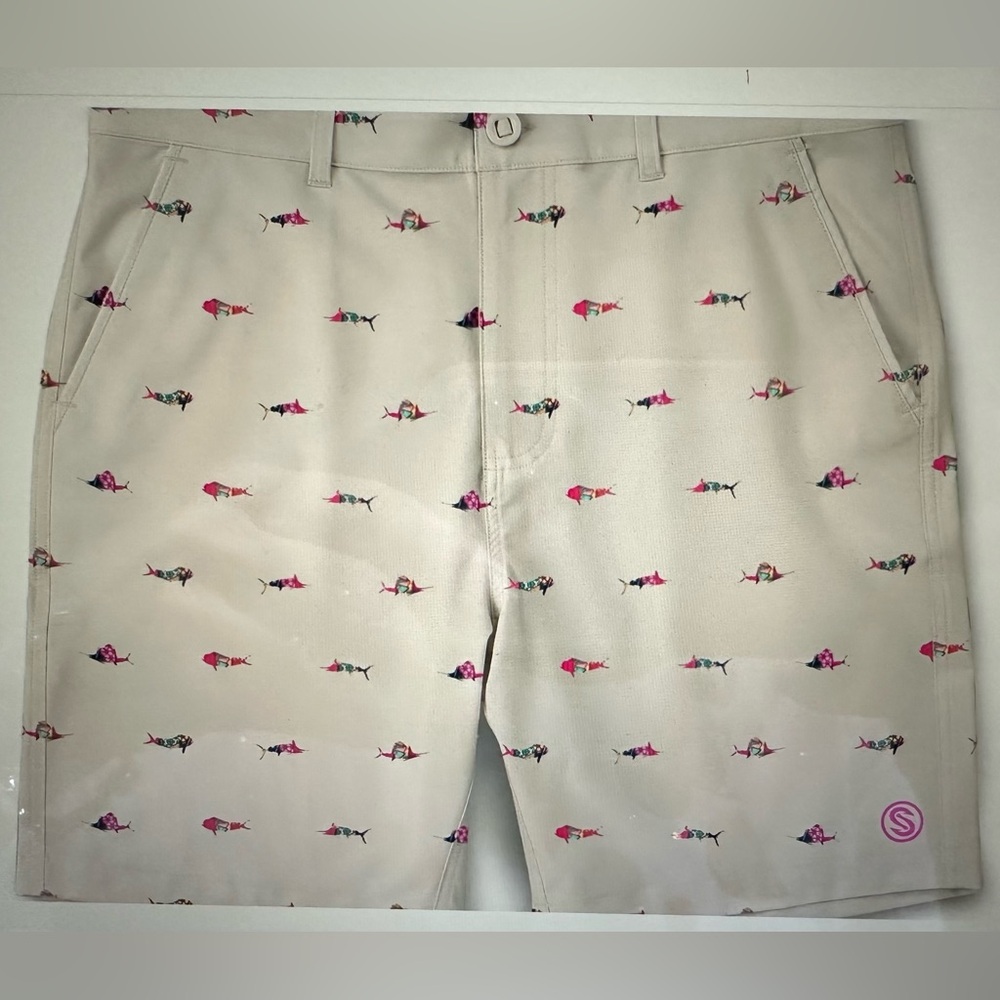 Scales Men’s Trippy Fish Walkshorts